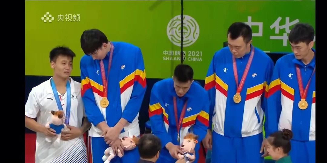 开云体育网页版入口-包含英特拉软福特主场爆冷战胜强敌，赢得关键三分的词条